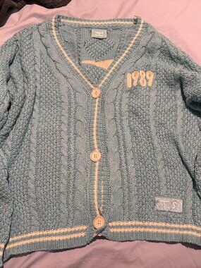 1989 TS Cardigan